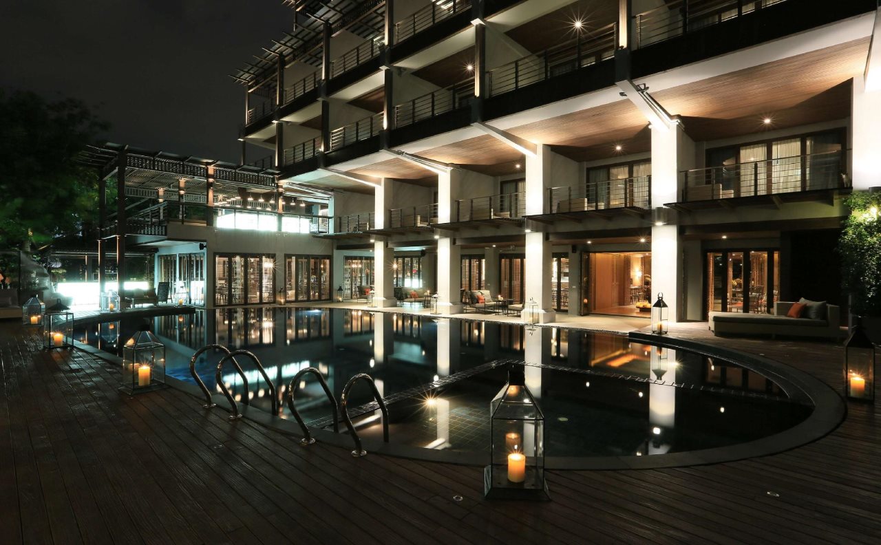 Riva Surya Bangkok 4