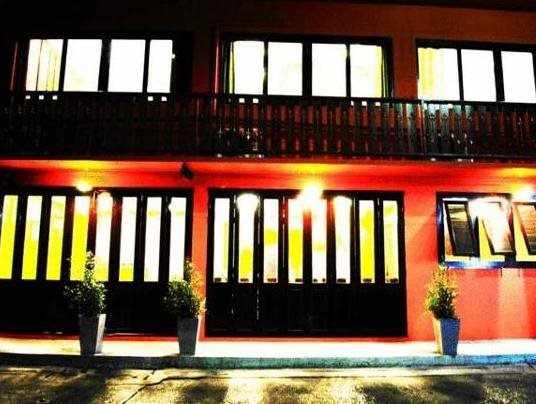 Focal Local Bed and Breakfast 1