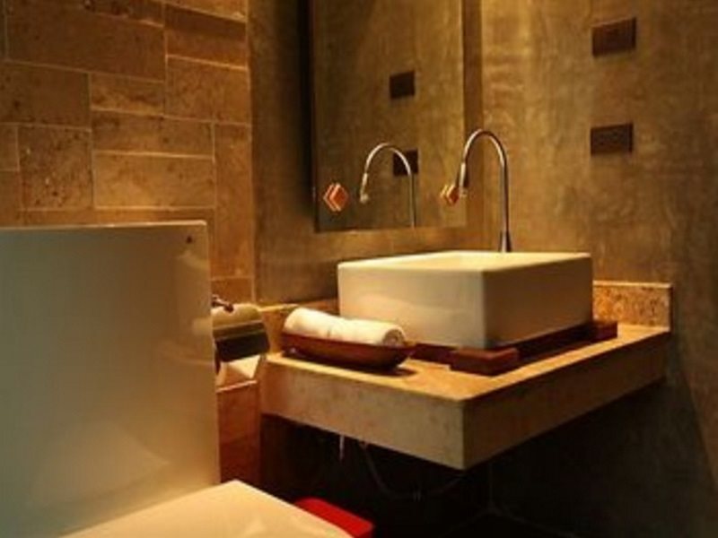 Baan Nueng Service Apartment 13