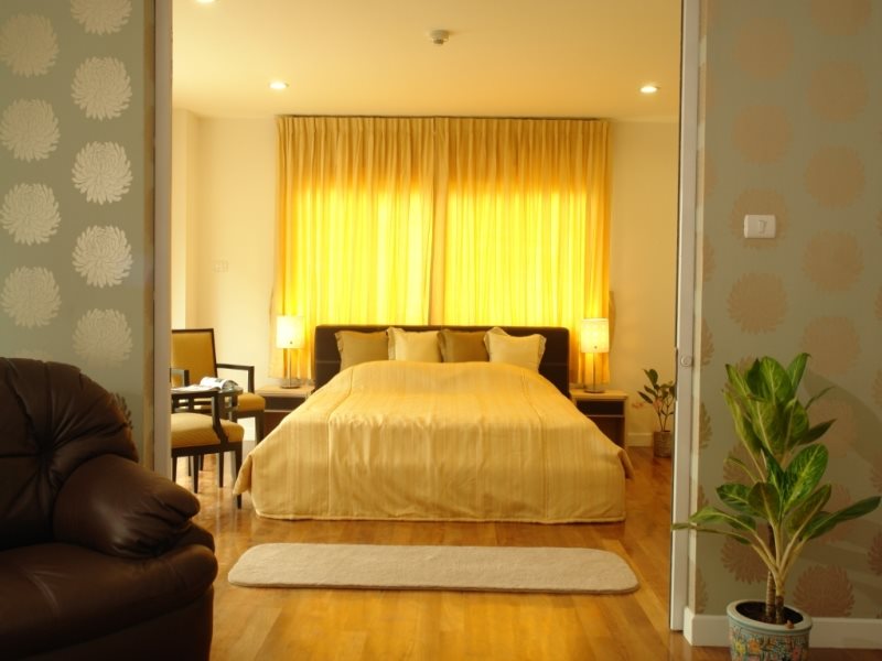 Nara Suite Residence Bangkok 8
