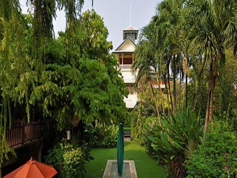 Chakrabongse Villas & Residences 10