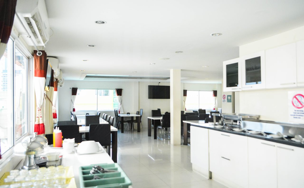 Gusto Pratunam Hotel 13