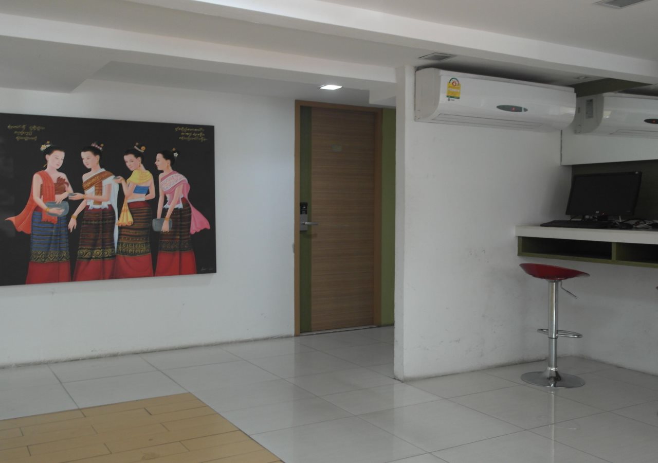 Nantra Sukhumvit 39 Hotel 17