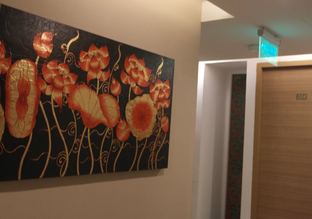 Nantra Sukhumvit 39 Hotel 19