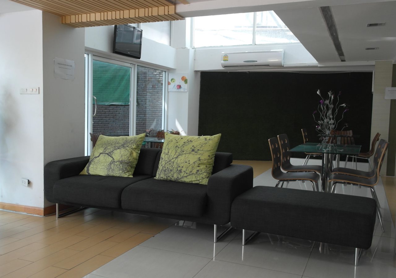 Nantra Sukhumvit 39 Hotel 22