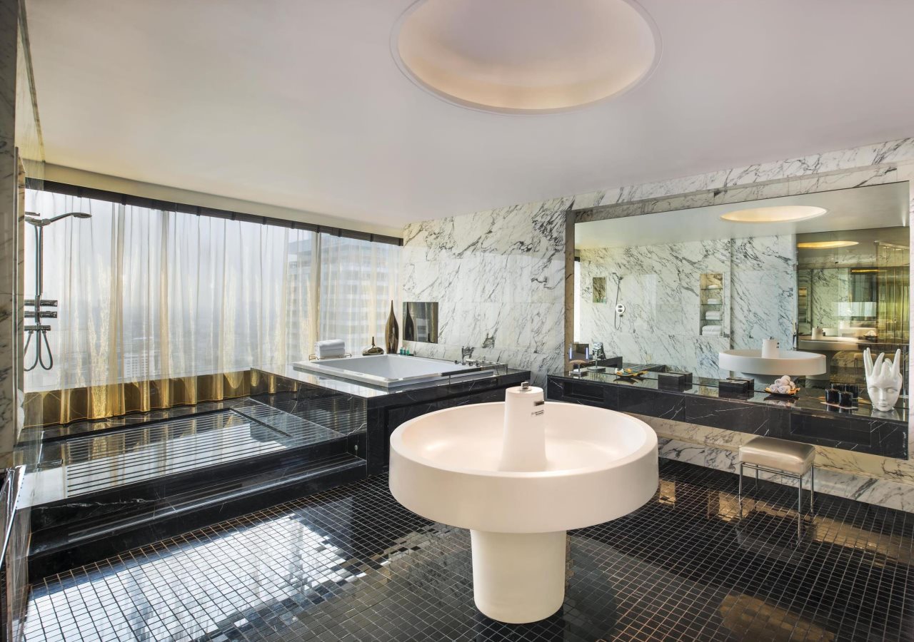 W Bangkok 23