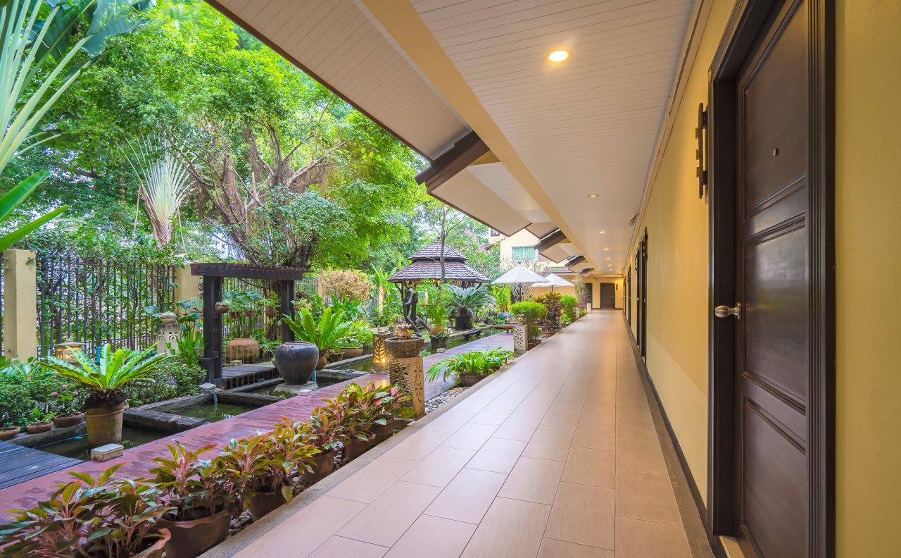 Suphan Lake Hometel 19