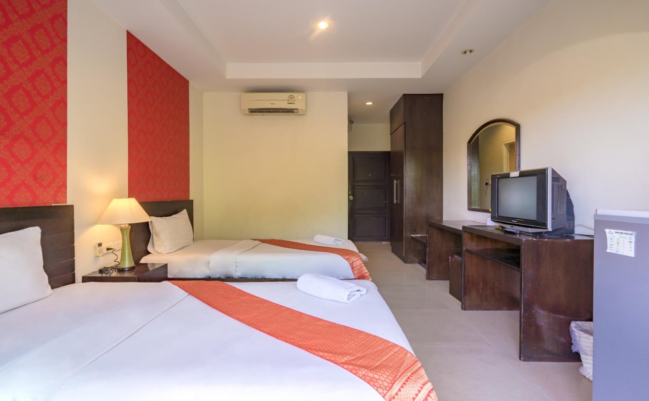 Suphan Lake Hometel 22