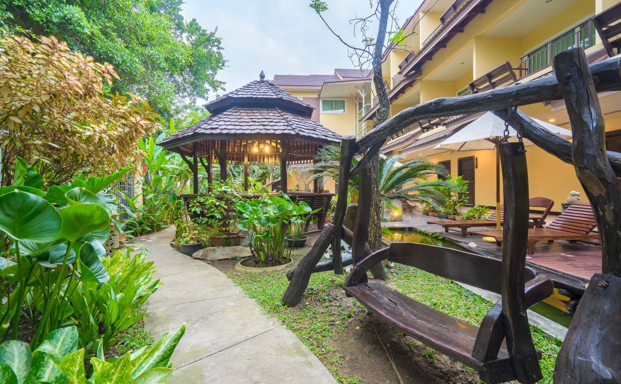 Suphan Lake Hometel 9