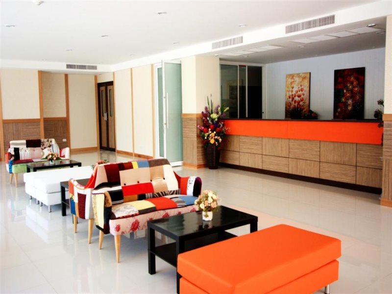 Prom Ratchada Residence & Spa 3