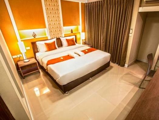 The Aim Sathorn 20
