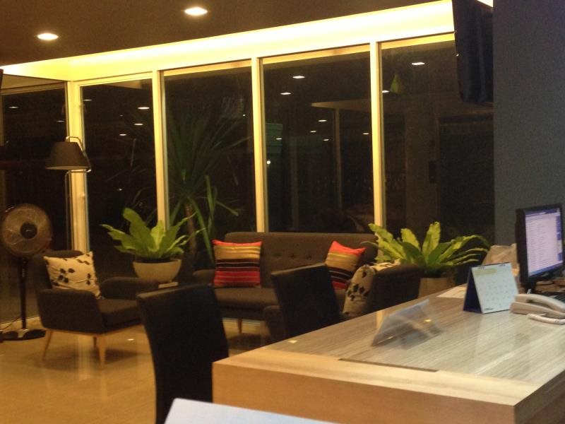 The Aim Sathorn 6