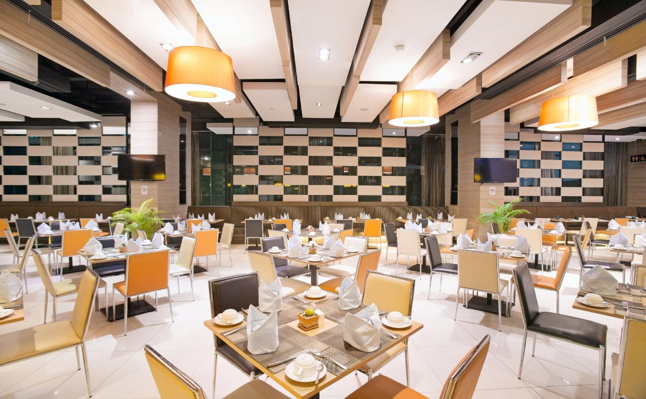 Mida Hotel Ngamwongwan 16