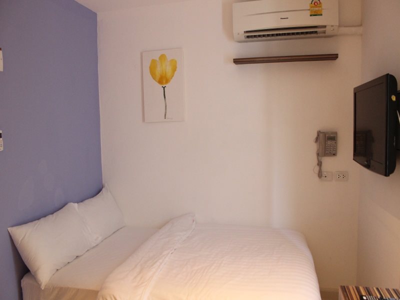 Nantra Ekamai, Bangkok 2