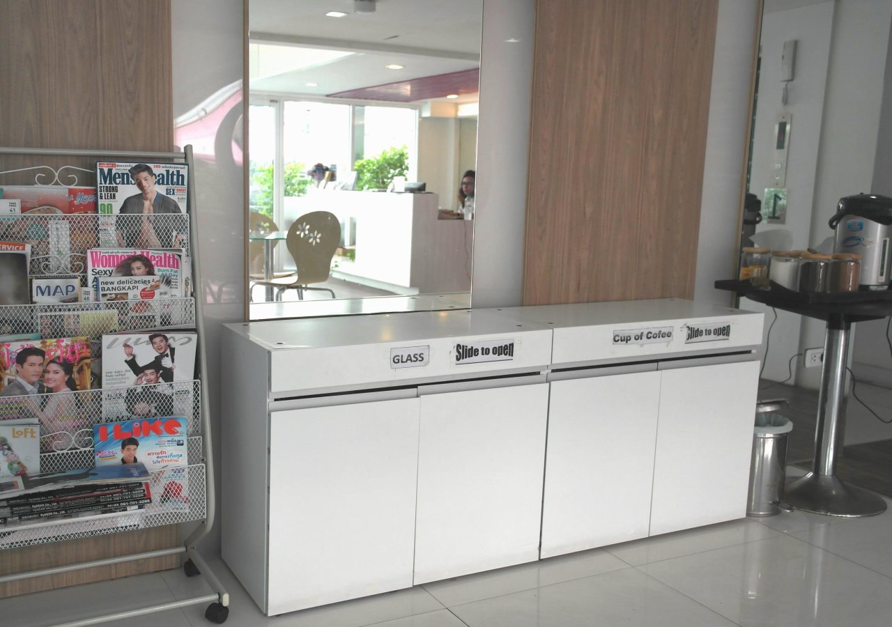Nantra Ekamai, Bangkok 5