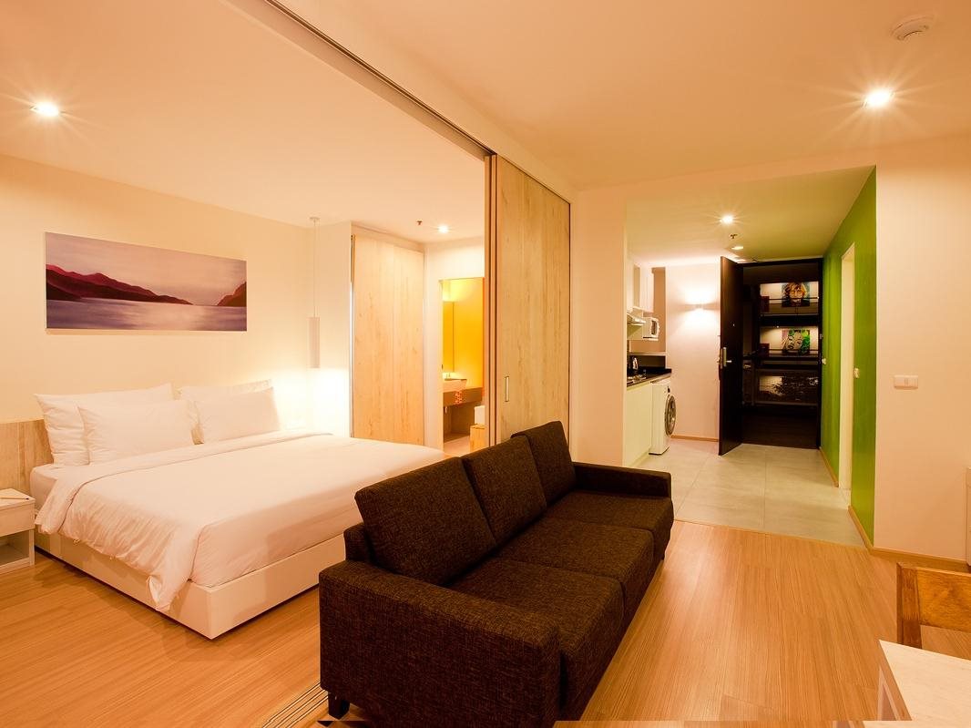 Brighton Hotel & Residence 10