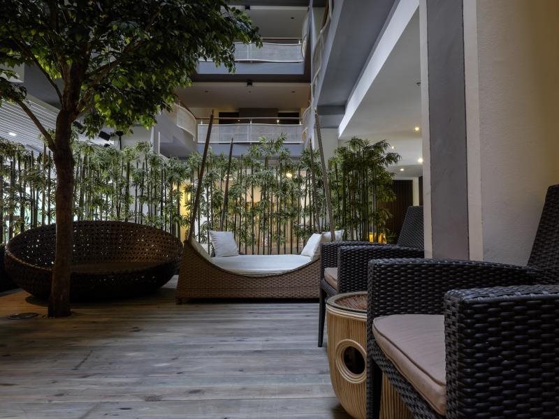 Brighton Hotel & Residence 20
