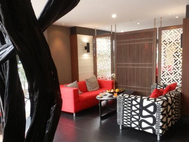 Poste 43 Residence 8