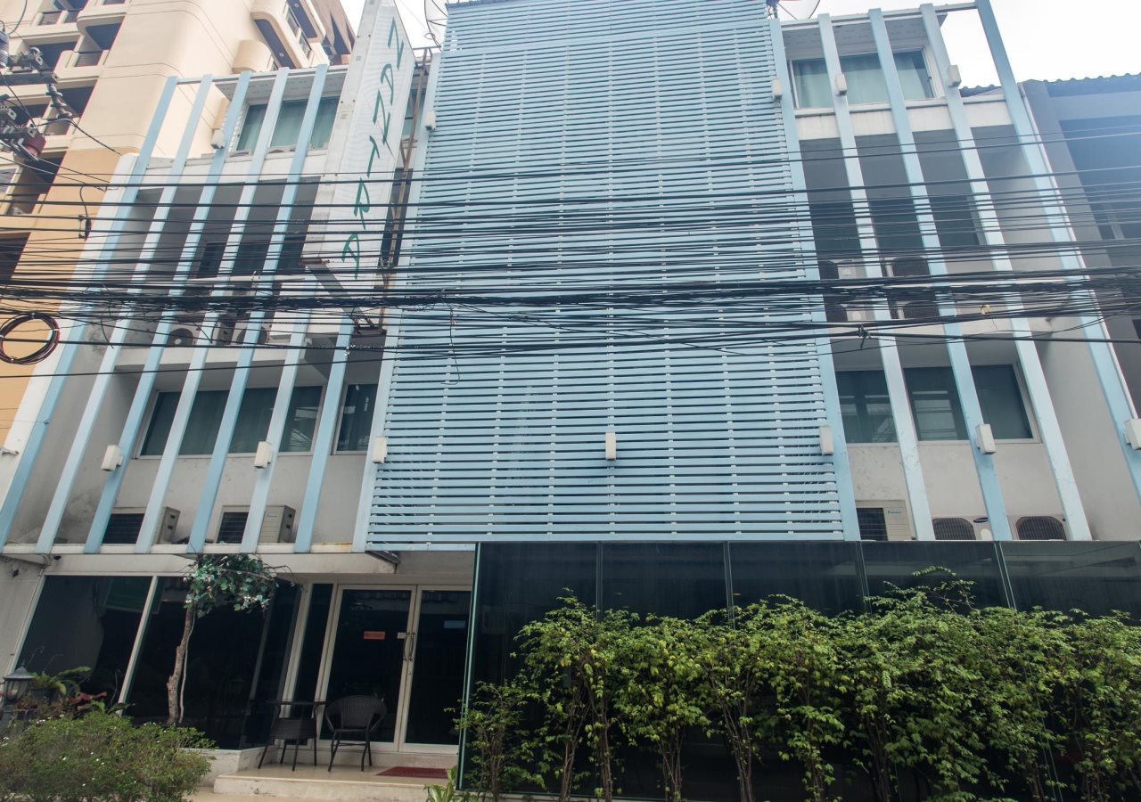 Nantra Ploenchit,Bangkok 22