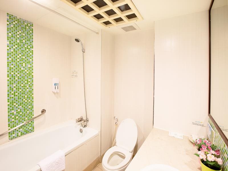 Oakwood Hotel & Residence Bangkok 17