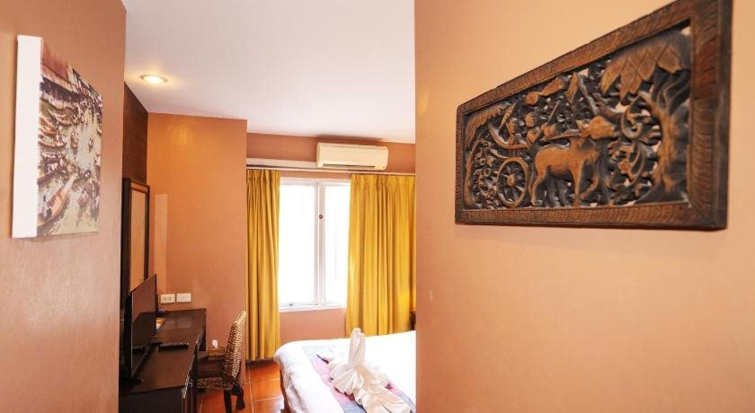 Baan Sukhumvit Soi 20 2