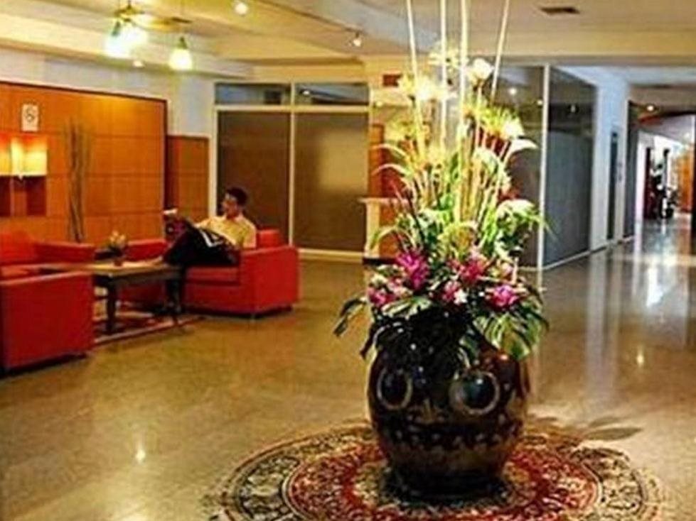 King Royal Garden Inn 3