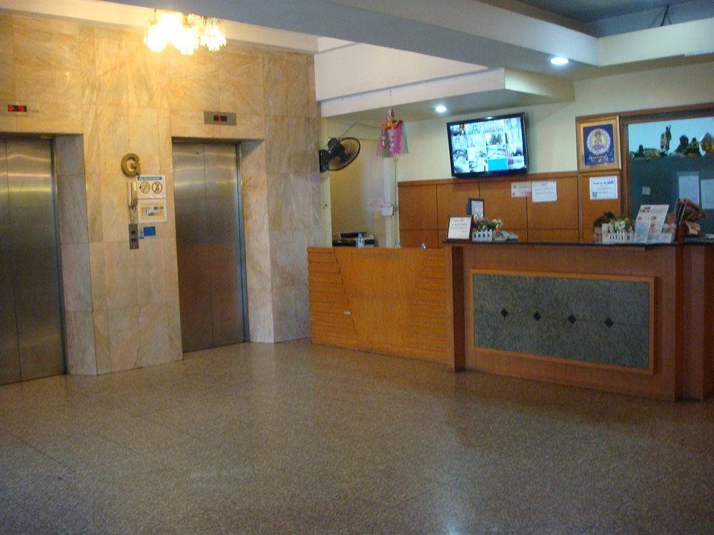 King Royal Garden Inn 4