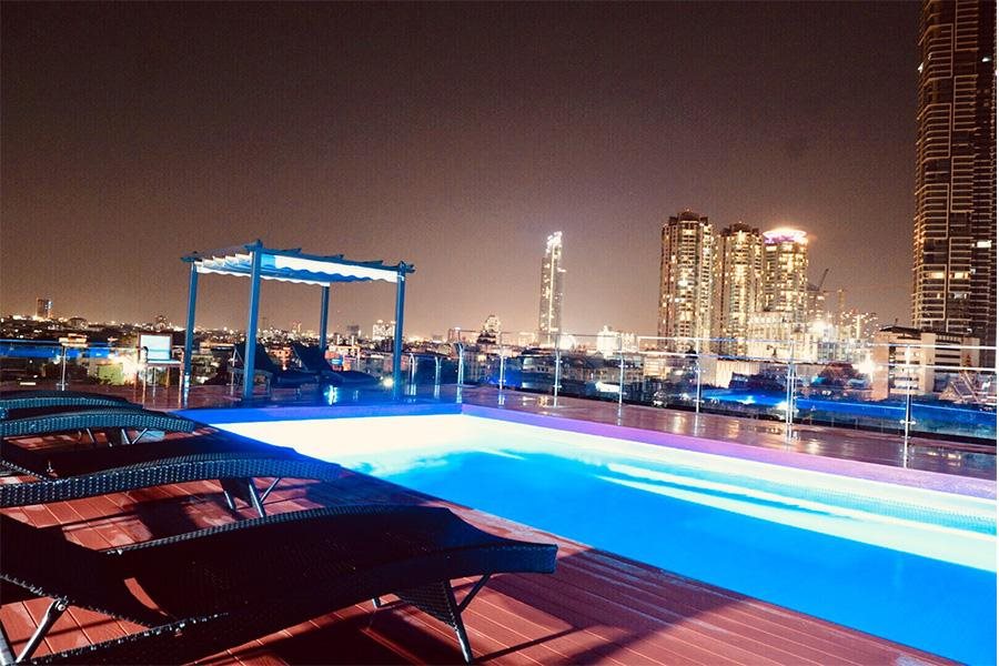 Miloft Sathorn Hotel 8
