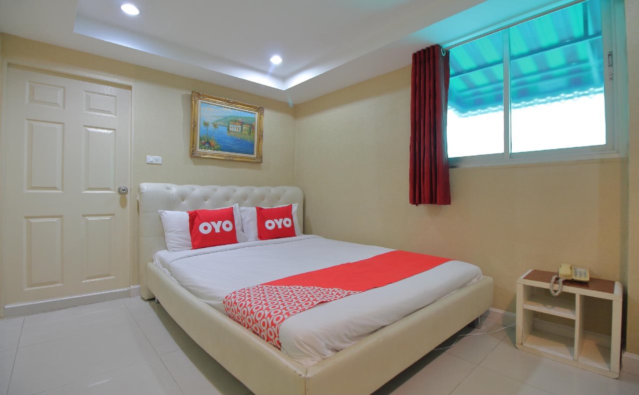 OYO 102 Diamond Residence Silom 22