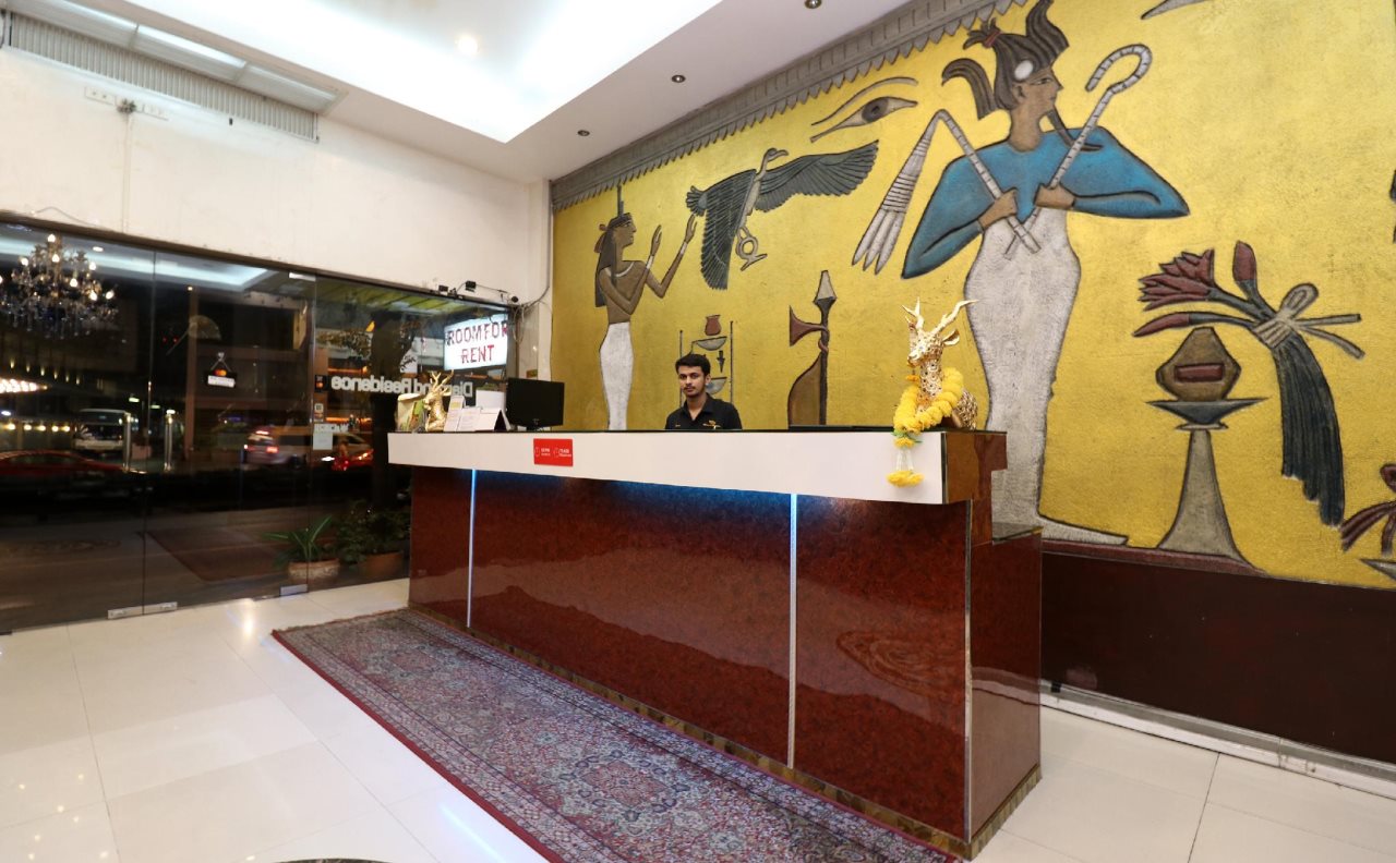 OYO 102 Diamond Residence Silom 6