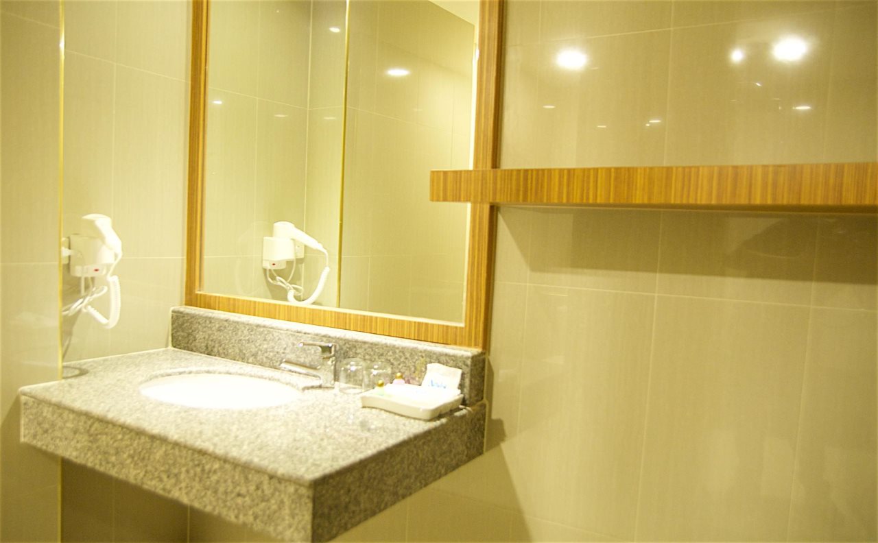 iCheck inn Thapra 10