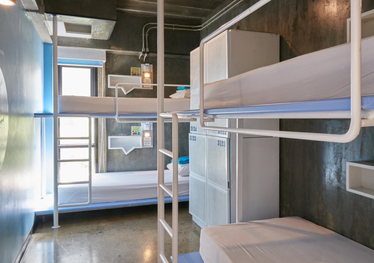 Lub d Bangkok Siam Hostel 12
