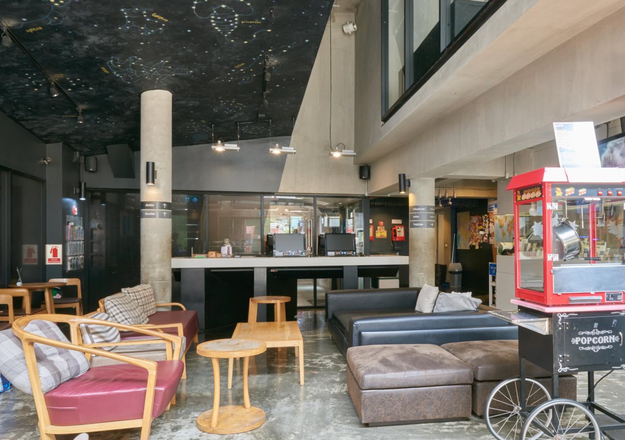Lub d Bangkok Siam Hostel 9