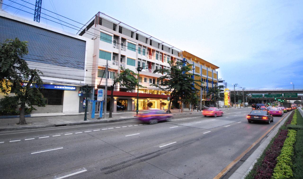 Bangkok Loft Inn 1