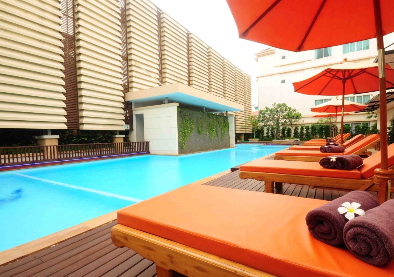 Avion Village 4