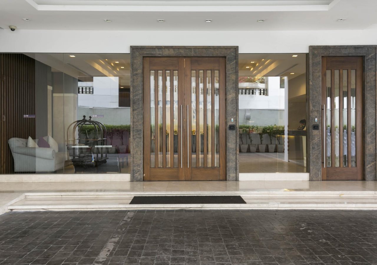 GM Service Apartment 22