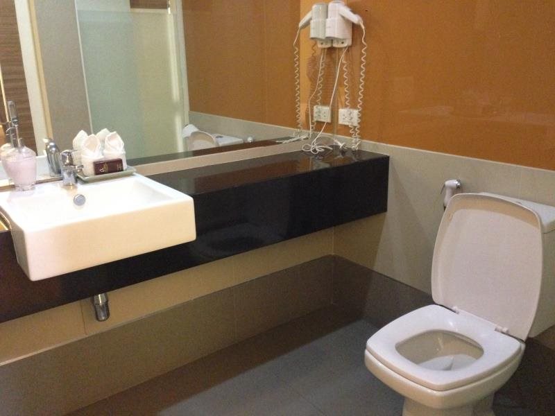 Studio Asoke 4