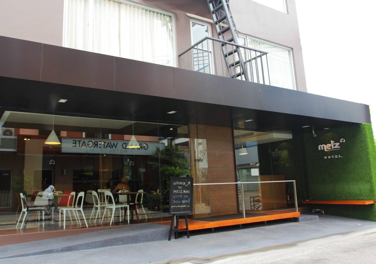 Metz Pratunam 8