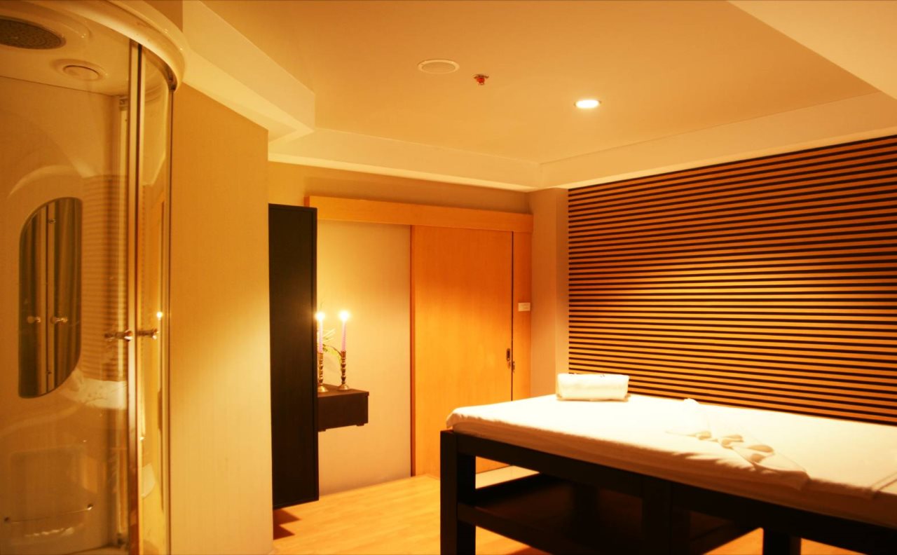 Niran Grand Hotel 9