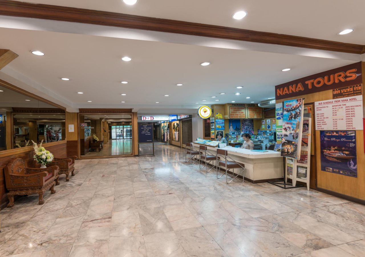 Nana Hotel 7
