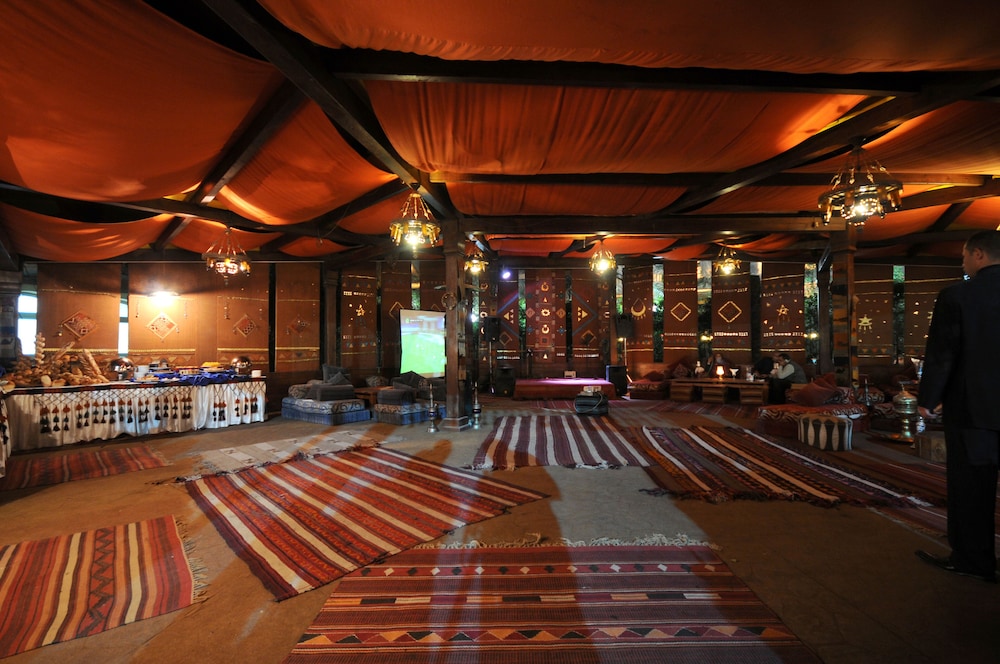 Grand Pyramids Hotel 15