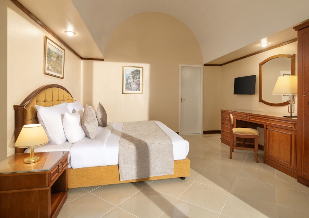 JAZ Pyramids Resort 9