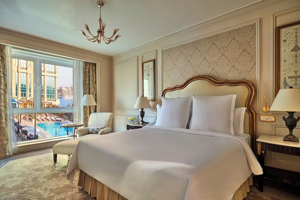 Four Seasons Cairo at the First Residence 8