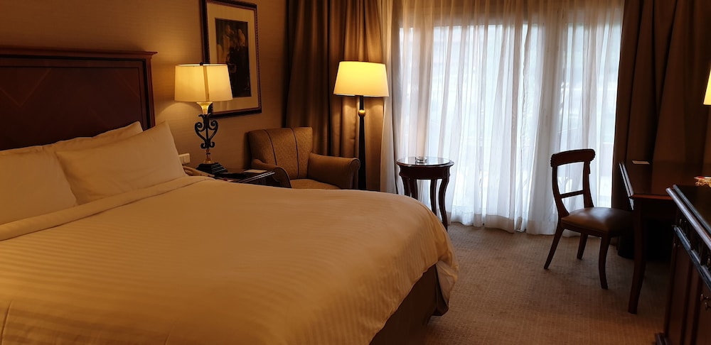 Cairo Marriott Hotel & Omar Khayyam Casino 17