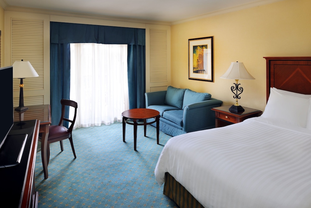 Cairo Marriott Hotel & Omar Khayyam Casino 21