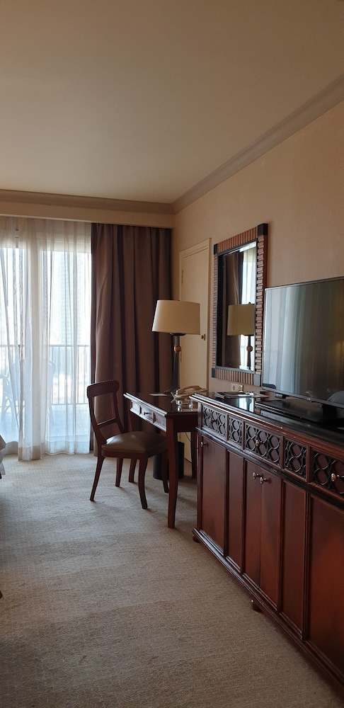 Cairo Marriott Hotel & Omar Khayyam Casino 16