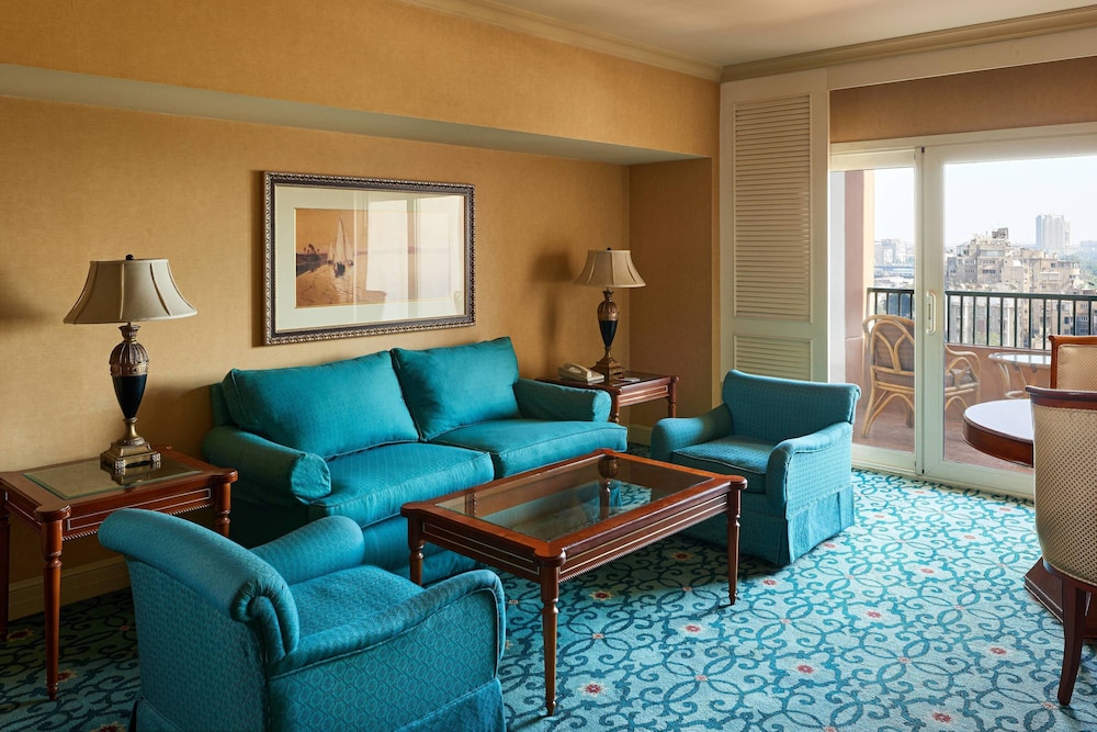 Cairo Marriott Hotel & Omar Khayyam Casino 3