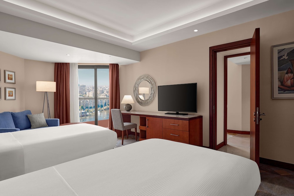 Ramses Hilton 21