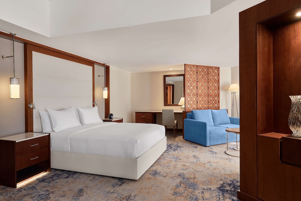 Ramses Hilton 7