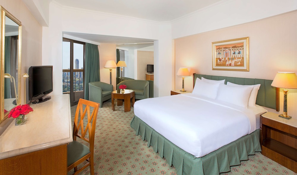 Ramses Hilton 22